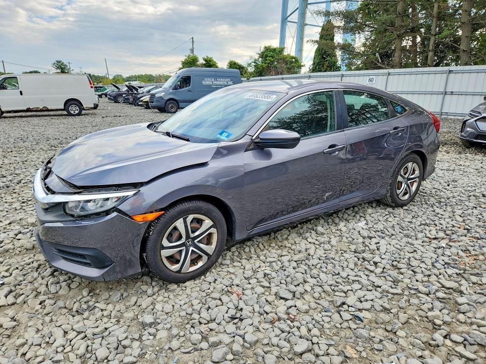 2018 Honda Civic მანქანა იყიდება აუქციონზე, vin: 2HGFC2F57JH519772, აუქციონის ნომერი: 69523586
