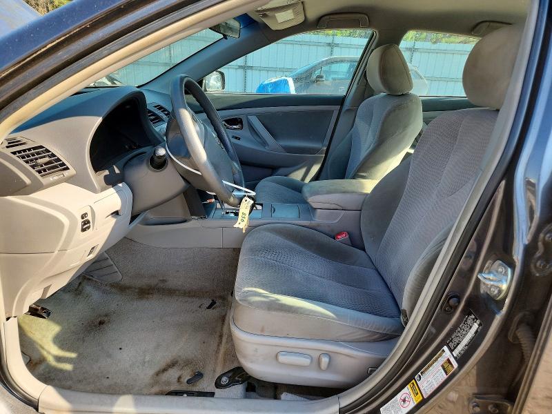 67074556 :رقم المزاد ، 4T1BF3EK2AU103882 vin ، 2010 Toyota Camry مزاد بيع