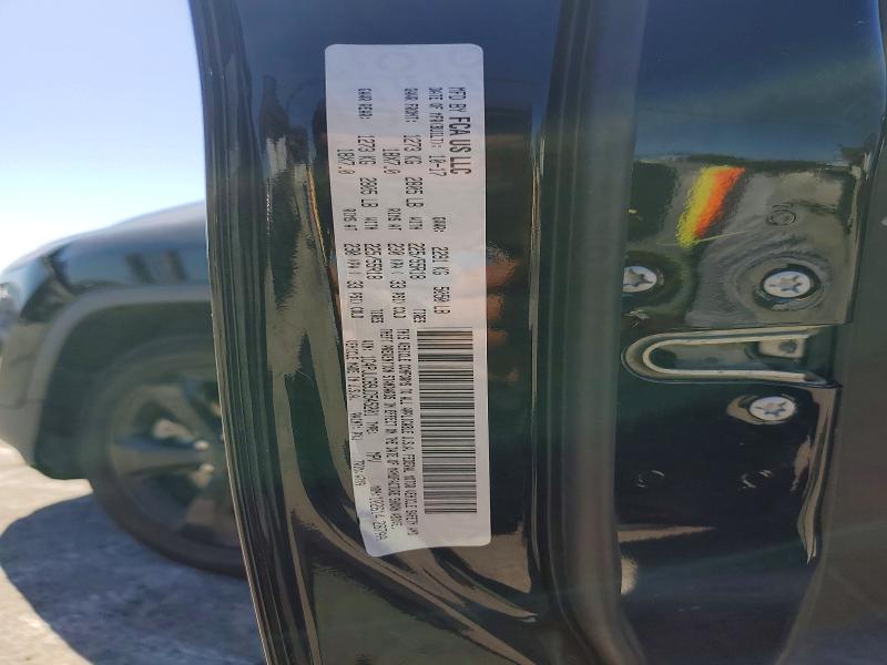 70119896 :رقم المزاد ، 1C4PJLCB9JD545201 vin ، 2018 Jeep Cherokee مزاد بيع
