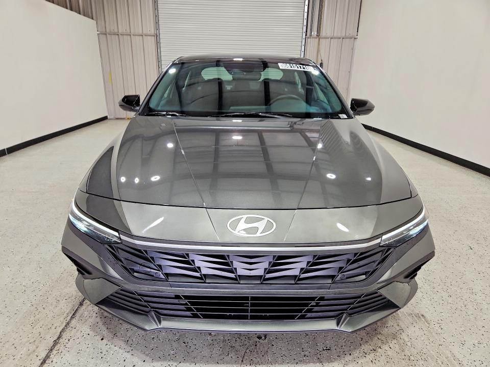 Продаж на аукціоні авто 2026 Hyundai Elantra, vin: KMHLM4DGXTU170858, номер лоту: 68151716