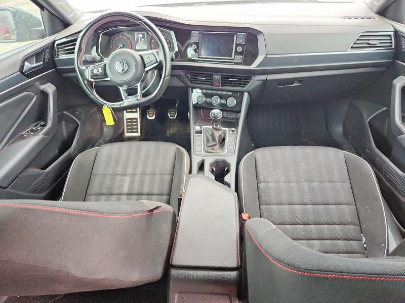 67742456 :رقم المزاد ، 3VW5T7BU7MM063800 vin ، 2021 Volkswagen Jetta مزاد بيع