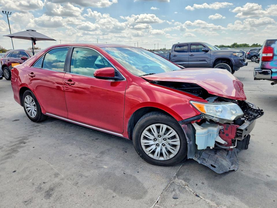 66852066 :رقم المزاد ، 4T1BF1FKXCU531592 vin ، 2012 Toyota Camry مزاد بيع
