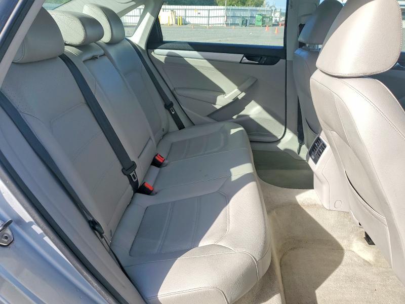 2013 Volkswagen Passat მანქანა იყიდება აუქციონზე, vin: 1VWBN7A32DC043011, აუქციონის ნომერი: 70848876
