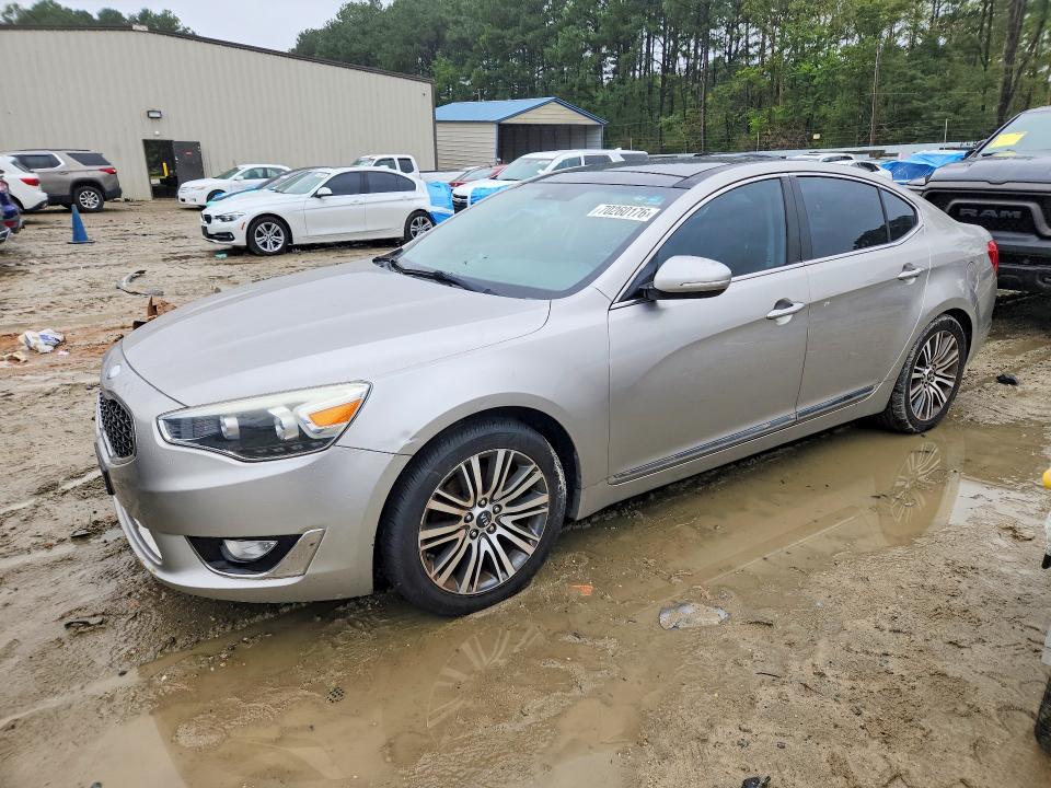 2014 Kia Cadenza მანქანა იყიდება აუქციონზე, vin: KNALN4D72E5124744, აუქციონის ნომერი: 70260176