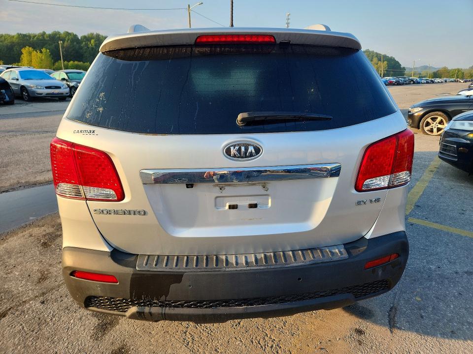2012 Kia Sorento მანქანა იყიდება აუქციონზე, vin: 5XYKU4A29CG257015, აუქციონის ნომერი: 69090616
