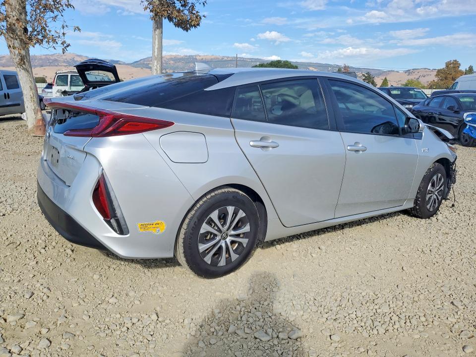 2022 Toyota Prius Prime მანქანა იყიდება აუქციონზე, vin: JTDKAMFP2N3214902, აუქციონის ნომერი: 68256986