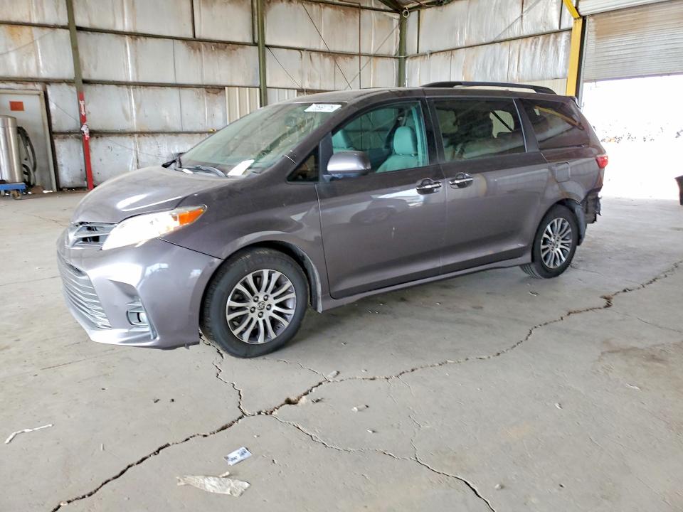 Auction sale of the 2020 Toyota Sienna, vin: 5TDYZ3DC8LS062357, lot number: 70560776