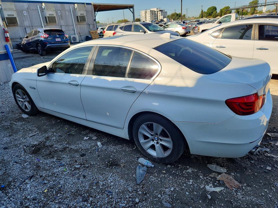 2013 Bmw 528 მანქანა იყიდება აუქციონზე, vin: WBAXG5C53DDY36332, აუქციონის ნომერი: 67894746
