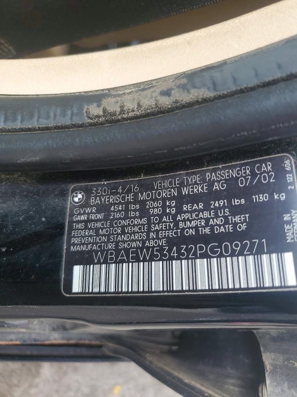 68014946 :رقم المزاد ، WBAEW53432PG09271 vin ، 2002 Bmw 330 مزاد بيع