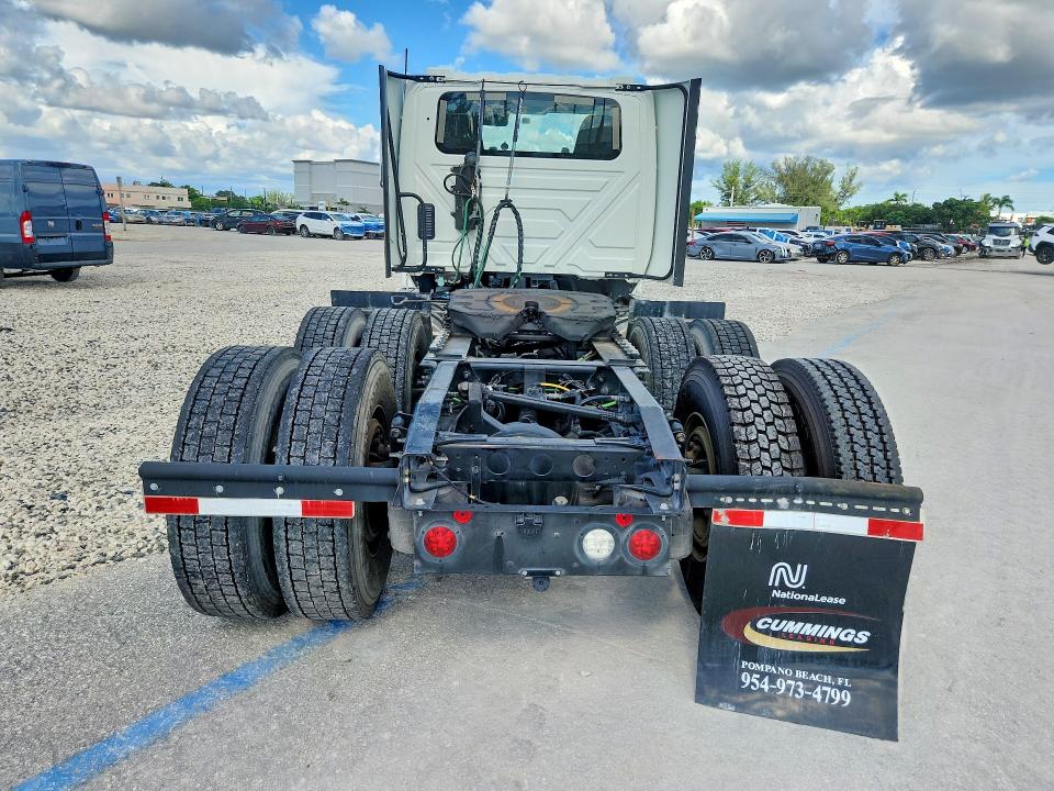 Продаж на аукціоні авто 2023 International Lt625, vin: 3HSDZAPR0PN217722, номер лоту: 70663646