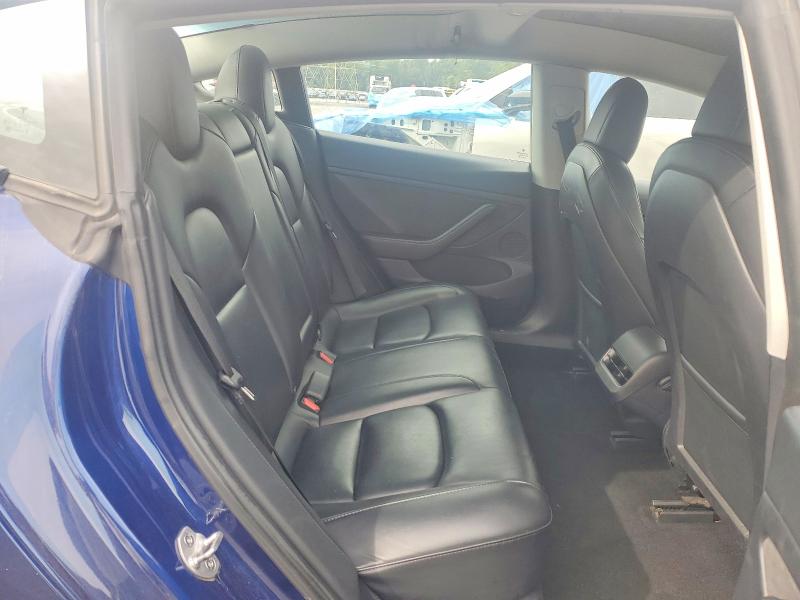 2022 Tesla Model 3 მანქანა იყიდება აუქციონზე, vin: 5YJ3E1EA2NF372311, აუქციონის ნომერი: 70033296