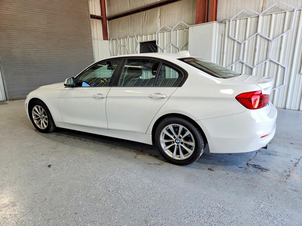 67356566 :رقم المزاد ، WBA8A9C54GK615612 vin ، 2016 Bmw 320 مزاد بيع