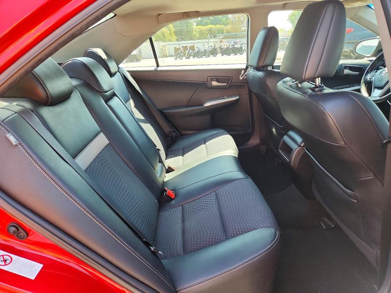 70096356 :رقم المزاد ، 4T1BF1FK7CU624831 vin ، 2012 Toyota Camry مزاد بيع
