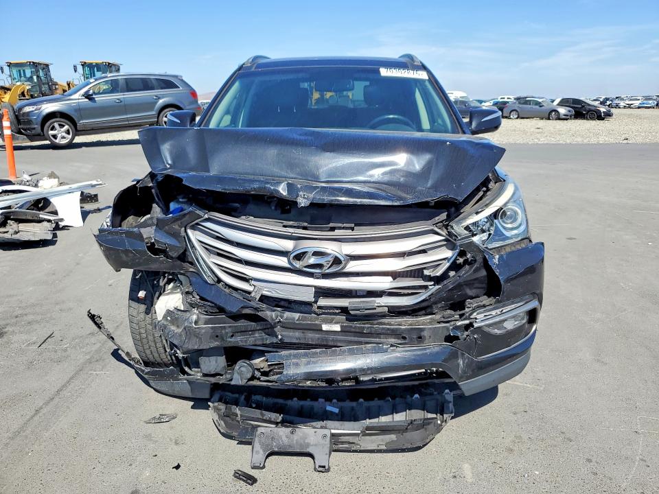 70302876 :رقم المزاد ، 5XYZW4LA0HG455941 vin ، 2017 Hyundai Santa Fe Sport مزاد بيع