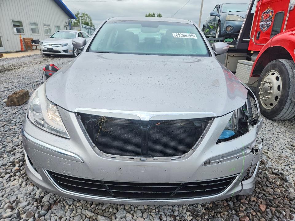 2013 Hyundai Genesis მანქანა იყიდება აუქციონზე, vin: KMHGC4DD6DU212910, აუქციონის ნომერი: 69398246