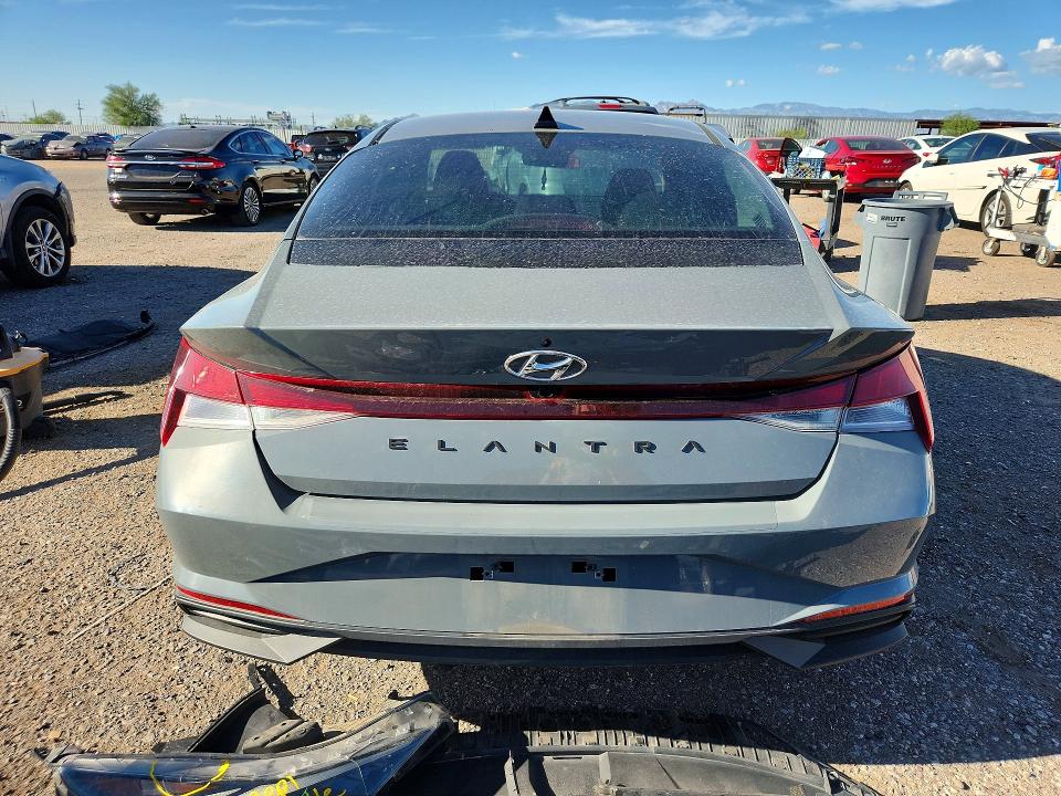 2021 Hyundai Elantra მანქანა იყიდება აუქციონზე, vin: KMHLM4AG8MU177443, აუქციონის ნომერი: 67817106