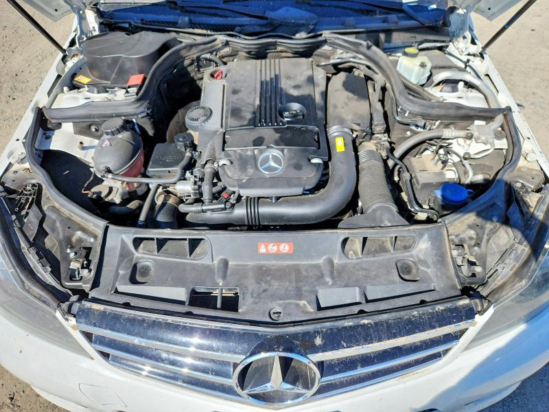 Продажа на аукционе авто 2014 Mercedes-benz C, vin: WDDGF4HB3ER307178, номер лота: 68884996