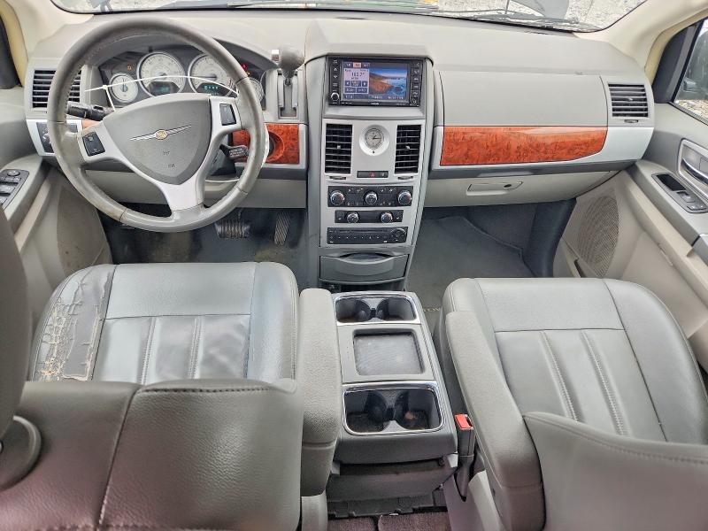 Продажа на аукционе авто 2009 Chrysler Town & Country, vin: 2A8HR541X9R528326, номер лота: 69576006