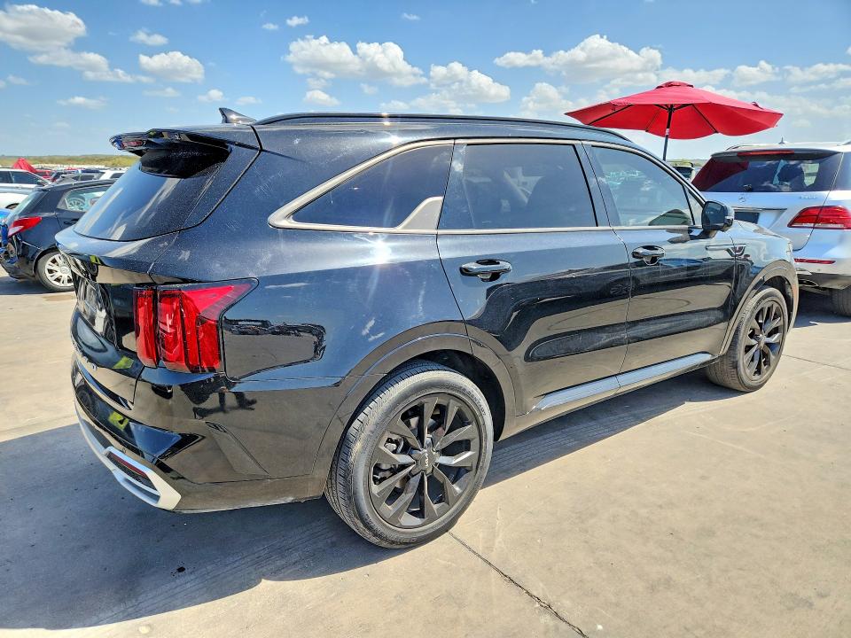 68401776 :رقم المزاد ، 5XYRK4LF9NG158752 vin ، 2022 Kia Sorento مزاد بيع