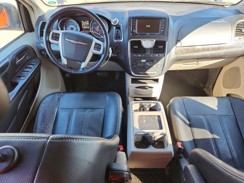 71035546 :رقم المزاد ، 2C4RC1BG5GR173110 vin ، 2016 Chrysler Town & Country مزاد بيع