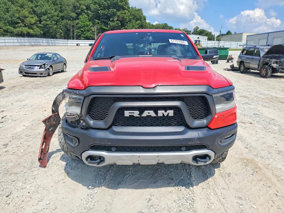 67701666 :رقم المزاد ، 1C6SRFLT2KN563670 vin ، 2019 Ram 1500 مزاد بيع