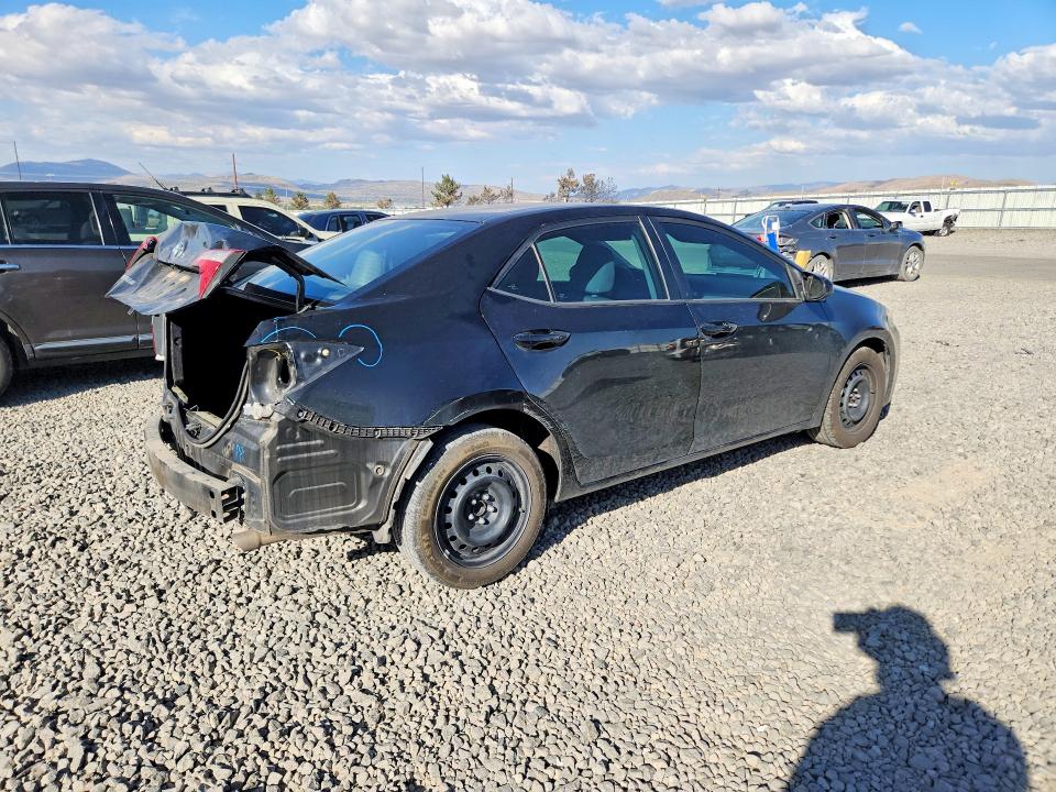 2015 Toyota Corolla მანქანა იყიდება აუქციონზე, vin: 5YFBURHE3FP326150, აუქციონის ნომერი: 69175396