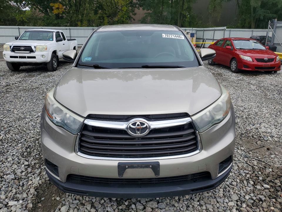 70771446 :رقم المزاد ، 5TDBKRFH1FS165470 vin ، 2015 Toyota Highlander مزاد بيع
