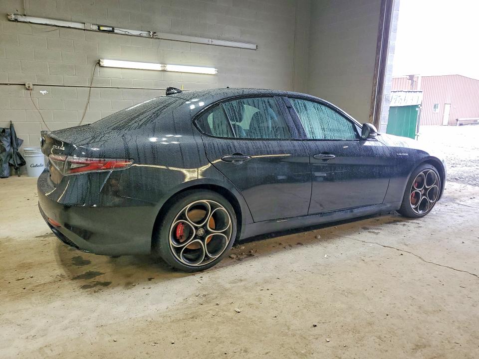 Продажа на аукционе авто 2024 Alfa Romeo Giulia, vin: ZARFANBNXR7679556, номер лота: 70622766