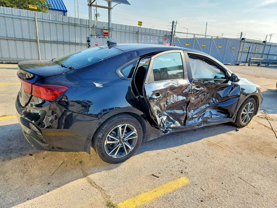 67450096 :رقم المزاد ، 3KPF24AD6RE812226 vin ، 2024 Kia Forte مزاد بيع
