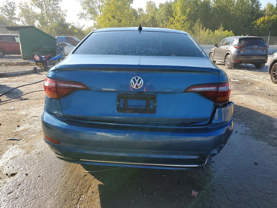 67362756 :رقم المزاد ، 3VWC57BU4KM173623 vin ، 2019 Volkswagen Jetta مزاد بيع