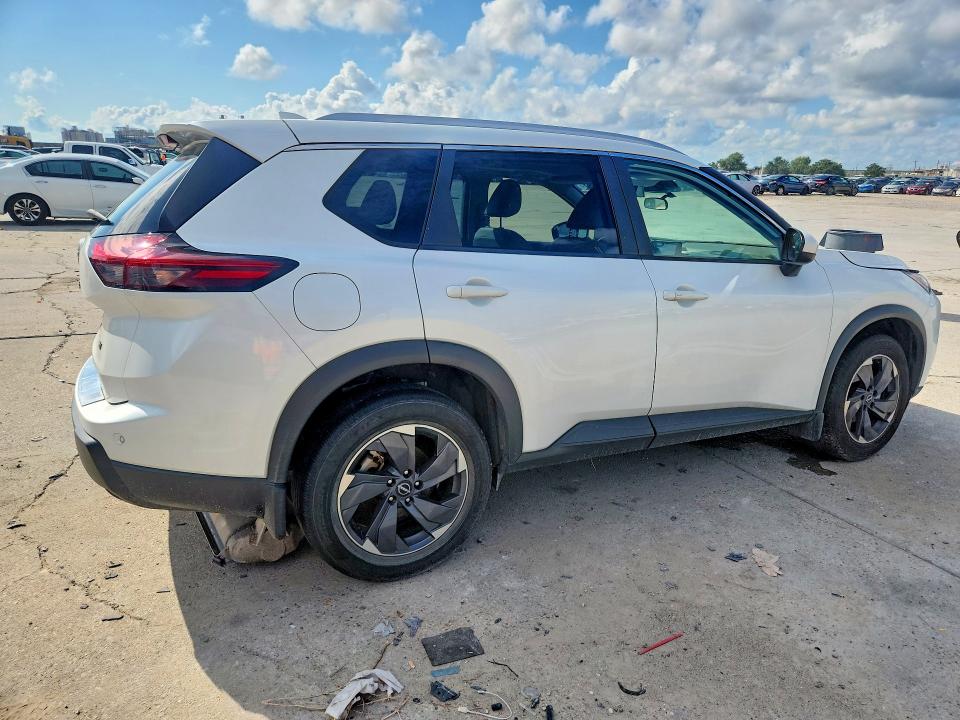 67599046 :رقم المزاد ، 5N1BT3BA5RC709490 vin ، 2024 Nissan Rogue مزاد بيع