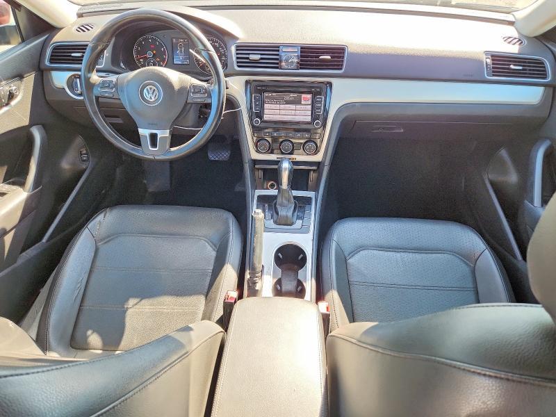 69072626 :رقم المزاد ، 1VWBP7A39DC001414 vin ، 2013 Volkswagen Passat مزاد بيع
