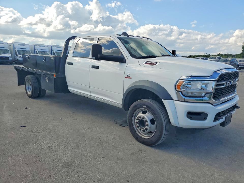 70534576 :رقم المزاد ، 3C7WRNFL2LG108248 vin ، 2020 Ram 5500 مزاد بيع