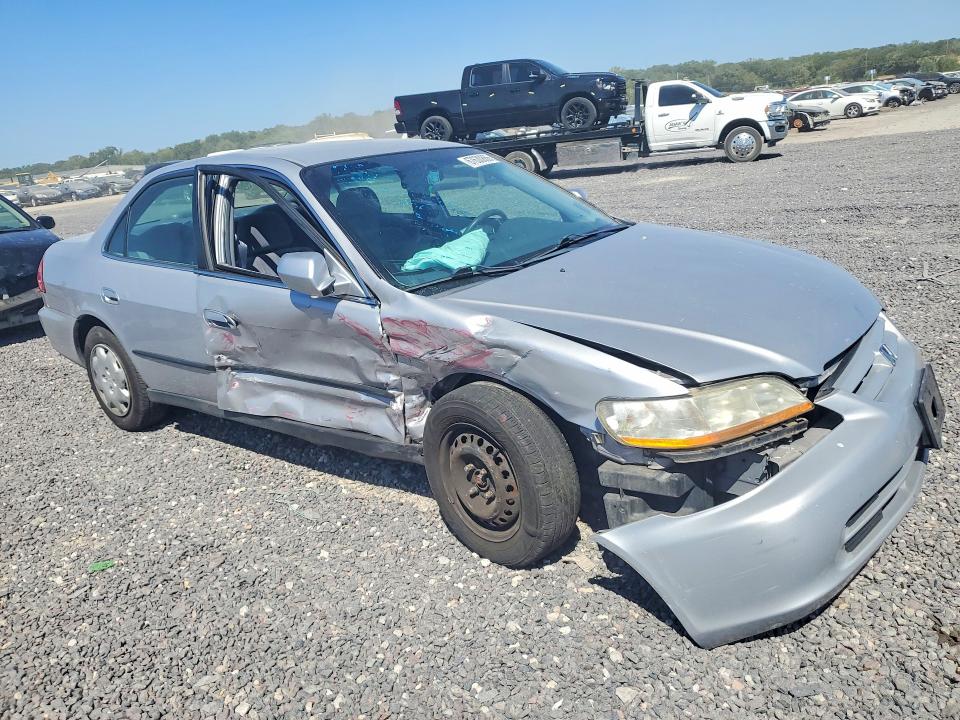 67630866 :رقم المزاد ، 1HGCG5647XA033566 vin ، 1999 Honda Accord مزاد بيع