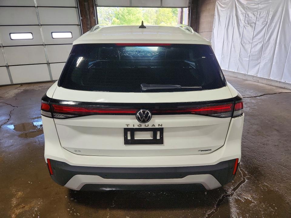 2026 Volkswagen Tiguan მანქანა იყიდება აუქციონზე, vin: 3VVER7RM9TM014752, აუქციონის ნომერი: 67696406