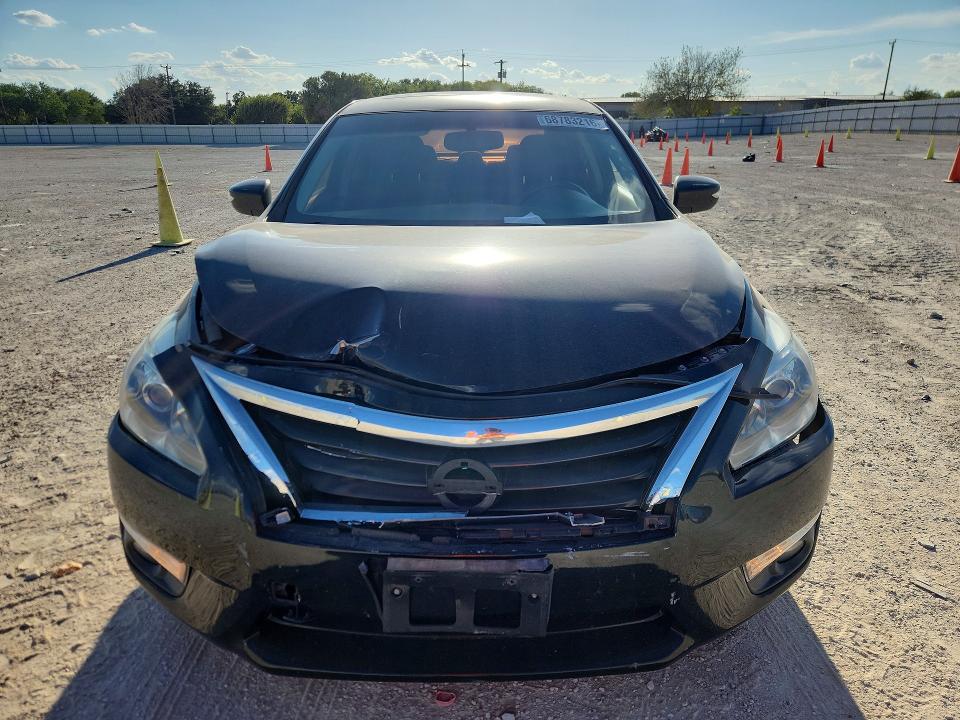 68783216 :رقم المزاد ، 1N4AL3APXFC159517 vin ، 2015 Nissan Altima مزاد بيع