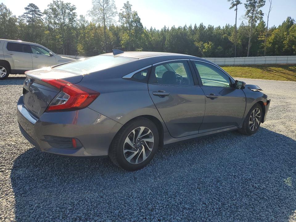 2018 Honda Civic მანქანა იყიდება აუქციონზე, vin: 2HGFC2F76JH593850, აუქციონის ნომერი: 67742476