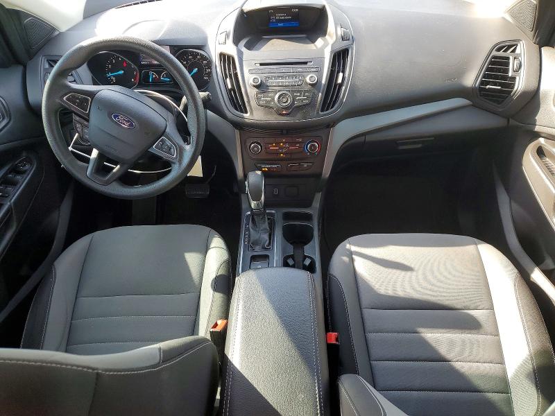 68780456 :رقم المزاد ، 1FMCU0F71JUA24237 vin ، 2018 Ford Escape مزاد بيع