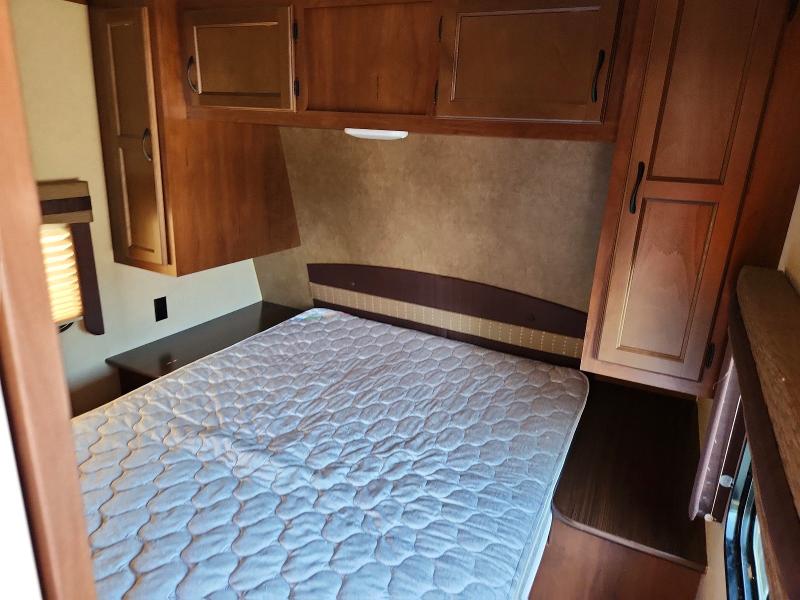 2015 Jayco Jay Jay Flight მანქანა იყიდება აუქციონზე, vin: 1UJBJ0BR5F1TC0852, აუქციონის ნომერი: 66967786