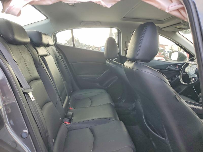 Aukcja sprzedaży 2018 Mazda 3, vin: 3MZBN1W33JM230077, numer aukcji: 70075196