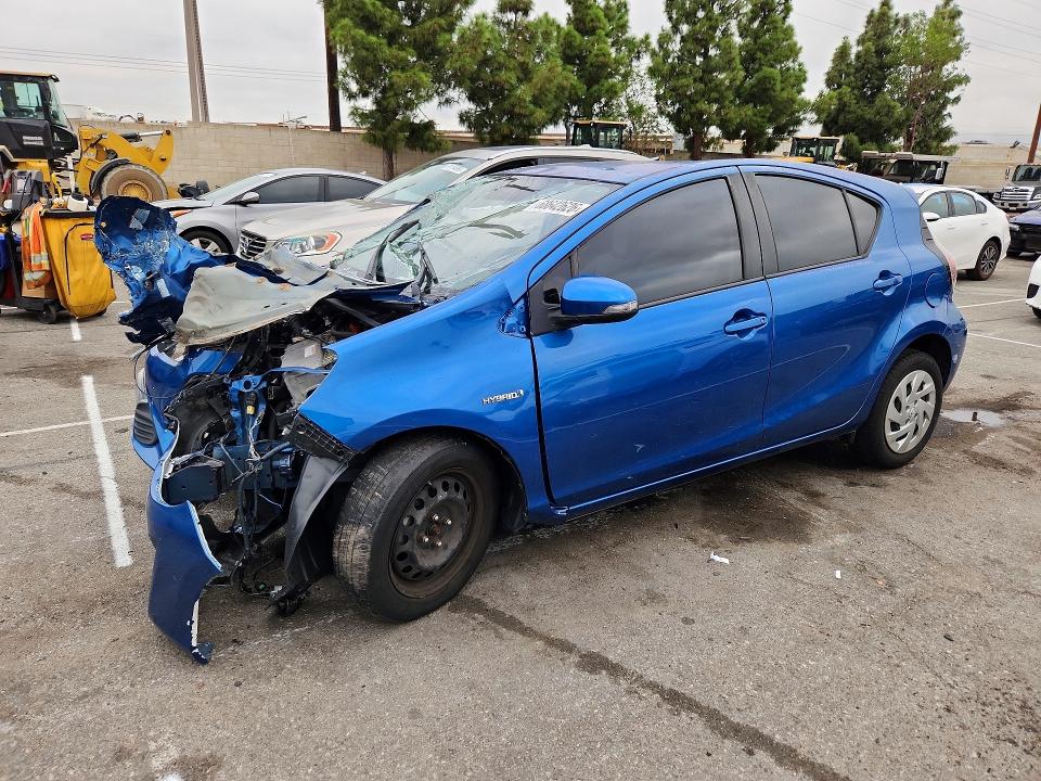 Продажа на аукционе авто 2016 Toyota Prius C, vin: JTDKDTB33G1589362, номер лота: 68642626
