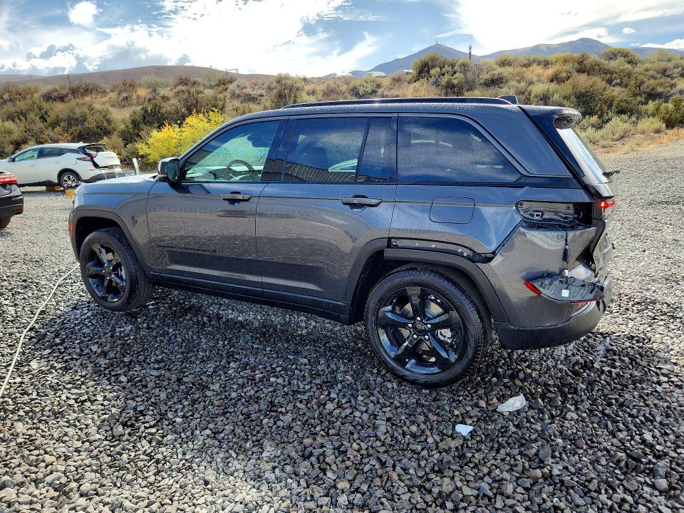 2026 Jeep Grand Cherokee მანქანა იყიდება აუქციონზე, vin: 1C4RJHBRXTC221686, აუქციონის ნომერი: 69614606