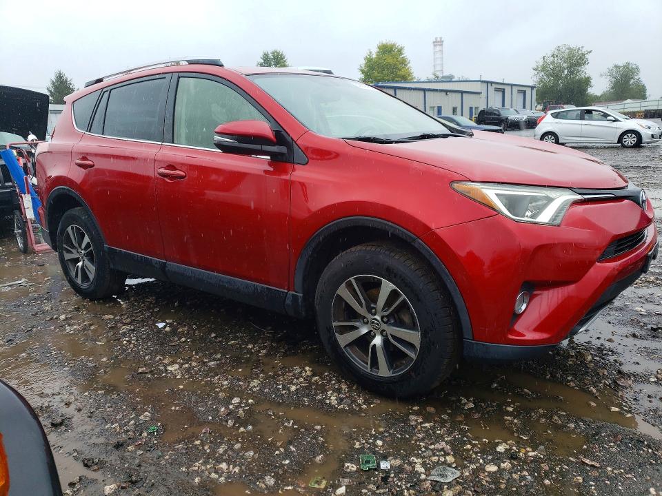 2016 Toyota Rav4 მანქანა იყიდება აუქციონზე, vin: JTMRFREV7GJ079797, აუქციონის ნომერი: 69800106