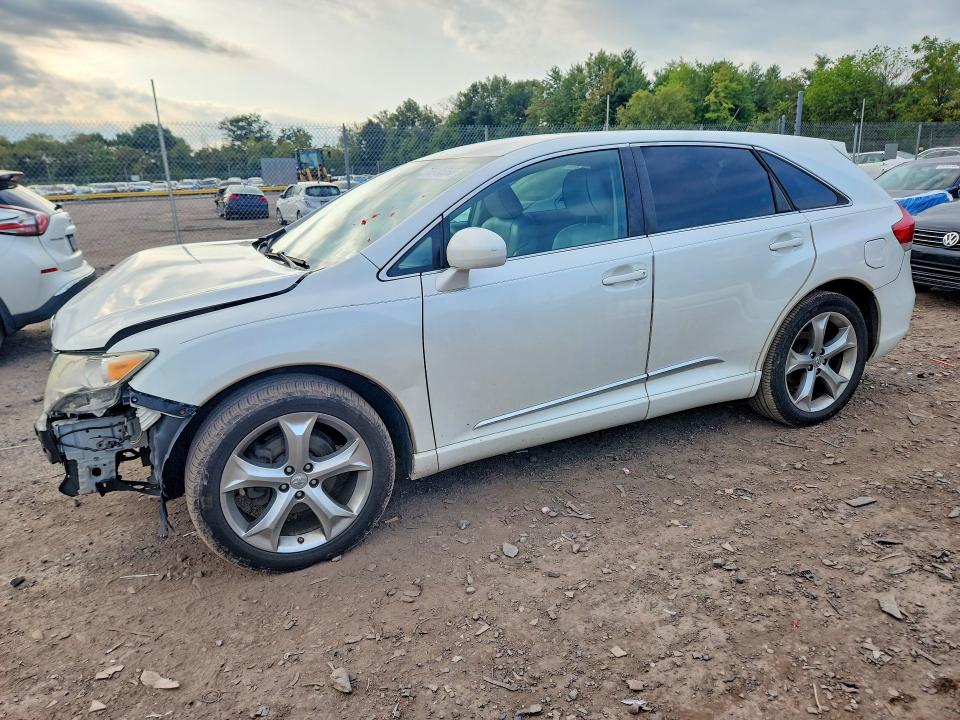 69195556 :رقم المزاد ، 4T3ZK3BB4CU047792 vin ، 2012 Toyota Venza مزاد بيع