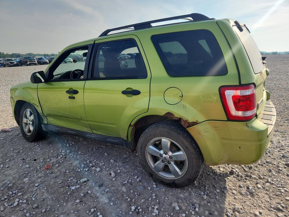 67671846 :رقم المزاد ، 1FMCU0DGXBKC50762 vin ، 2011 Ford Escape مزاد بيع