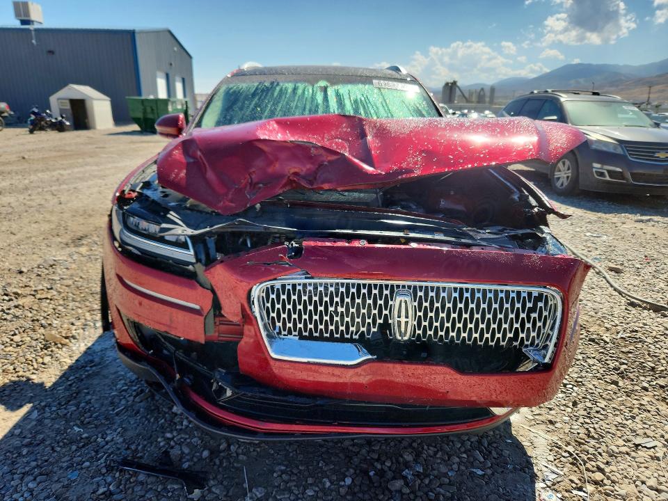 Продажа на аукционе авто 2019 Lincoln Nautilus, vin: 2LMPJ8LP7KBL58765, номер лота: 69897626