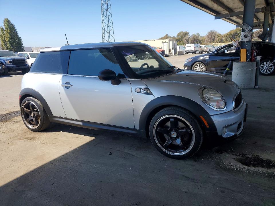 Продаж на аукціоні авто 2008 Mini Cooper, vin: WMWMF73518TV36852, номер лоту: 69449766