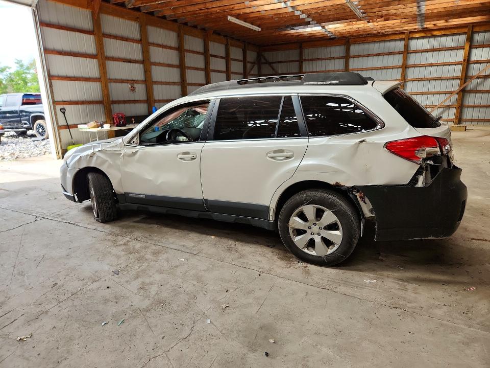2011 Subaru Outback მანქანა იყიდება აუქციონზე, vin: 4S4BRBCC5B3315793, აუქციონის ნომერი: 69604966