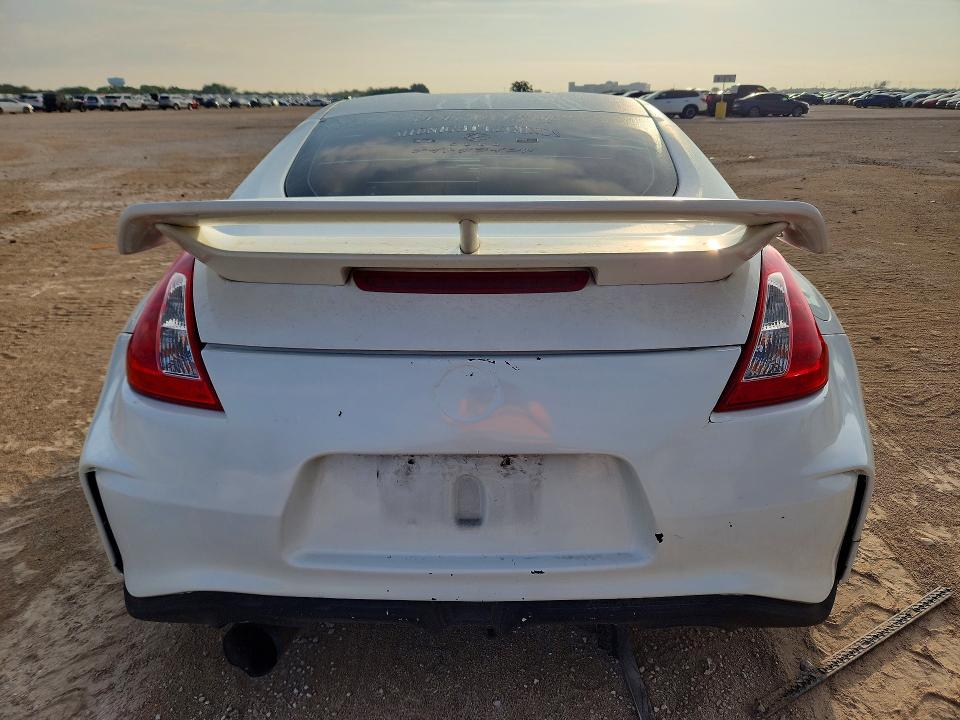 69695636 :رقم المزاد ، JN1AZ4EH6CM561688 vin ، 2012 Nissan 370z مزاد بيع