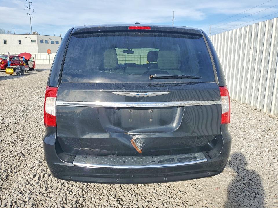 2011 Chrysler Town & Country მანქანა იყიდება აუქციონზე, vin: 2A4RR8DG2BR682238, აუქციონის ნომერი: 69459946